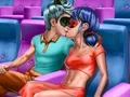 Mchezo Dotted Girl Cinema Flirting online