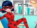 Mchezo Dotted Girl Ambulance For Superhero online