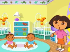 Mchezo Dora the Explorer Dora's Playtime with the Twins online