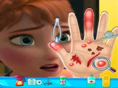 Mchezo Anna hand doctor online
