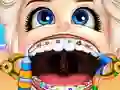 Mchezo Baby Elsa Wears A Brace online