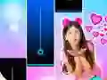 Mchezo Maria Clara e JP Piano Game Tiles online
