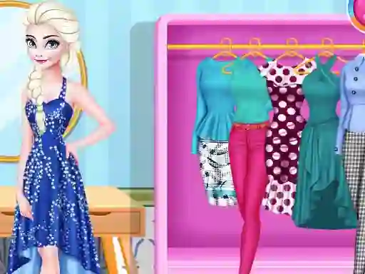 Mchezo Land vs Sea: Moana vs Elsa online