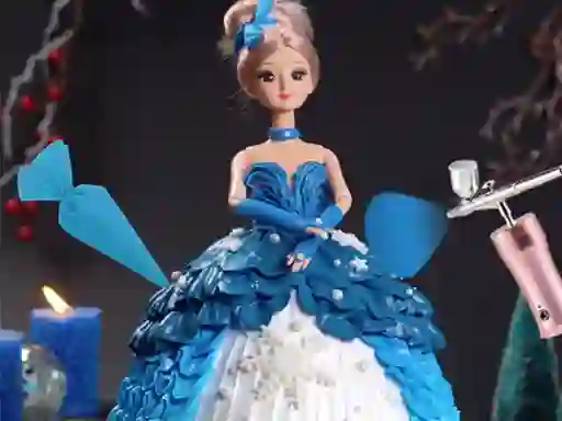 Mchezo Icing On Doll Cake online