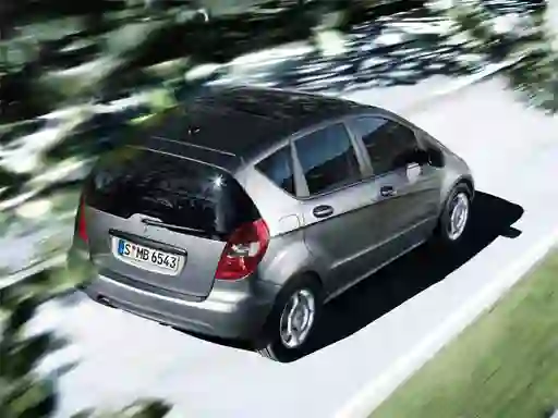 Mchezo A Class Sedan Puzzle online