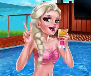 Mchezo Ice Queen Pool Day online
