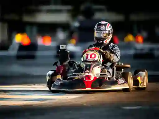 Mchezo Kart Karting online
