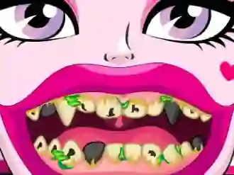 Mchezo Draculaura Bad Teeth online