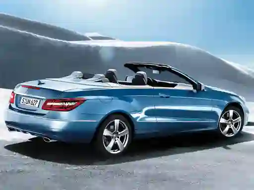 Mchezo Cabriolet Roadster Puzzle online