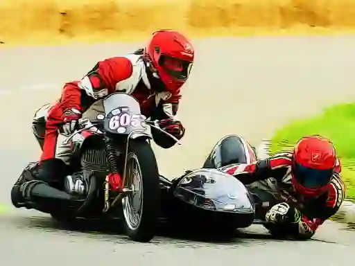 Mchezo Sidecar Racing Puzzle online