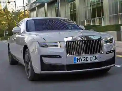 Mchezo Rolls-Roycs Ghost Slide online