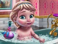Mchezo Baby Ice Queen: furaha katika kuoga  online
