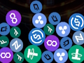 Mchezo Unganisha Puzzle 2048 ya Crypto  online